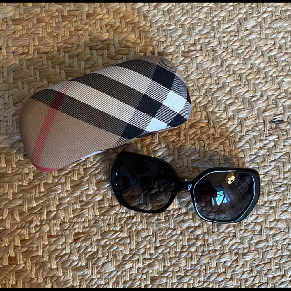 Burberry Oversized Sunglasses